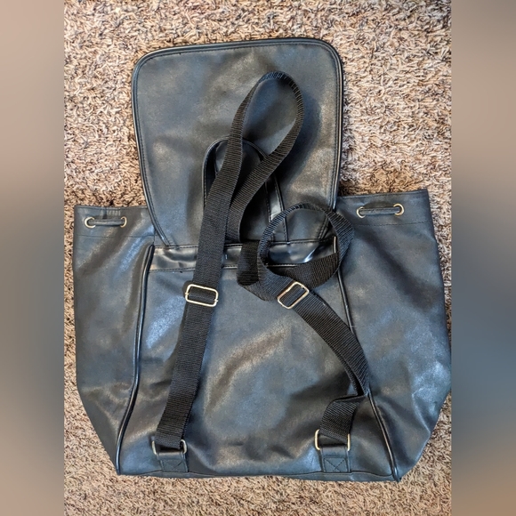 Black Leather Backpack - Picture 3 of 4